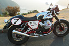 Moto Guzzi V7 RACER