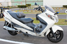 SUZUKI SKYWAVE 400